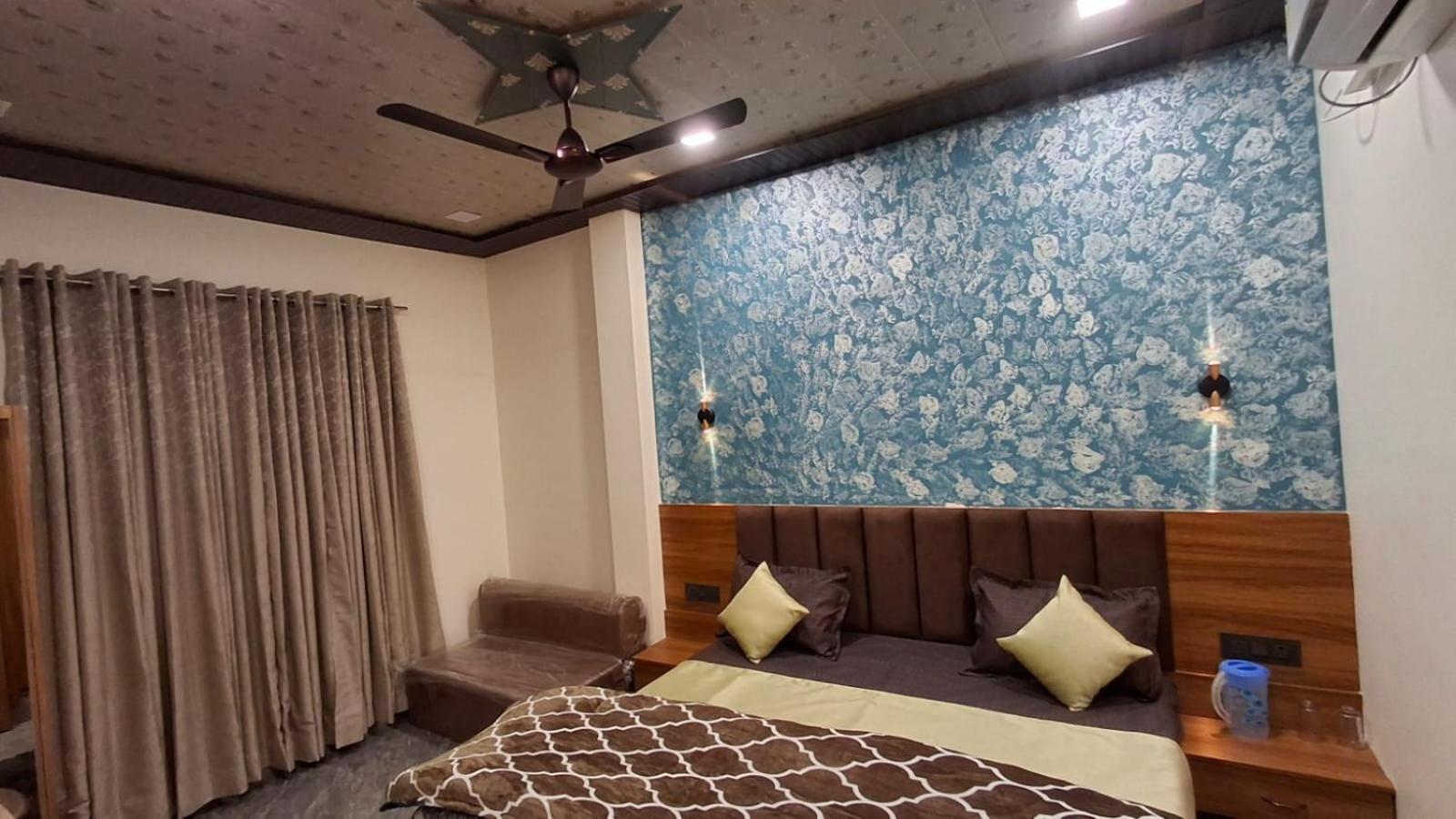 Hotel Shri Harihar Dham Mathura Exterior foto